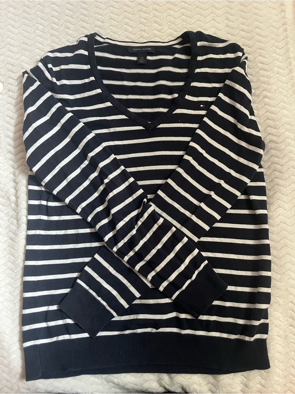 Tommy Hilfiger Navy & White Striped V-Neck Sweater Pullover